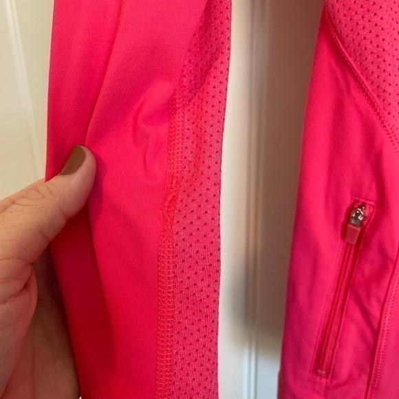 Lorna Jane hot pink zip up track jacket size XS - Picture 5 of 9